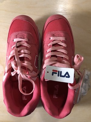FILA 粉紅色女用運動鞋