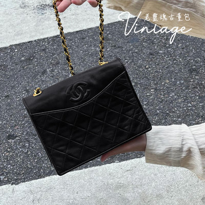 Chanel Vintage 黑羊掀蓋方包
