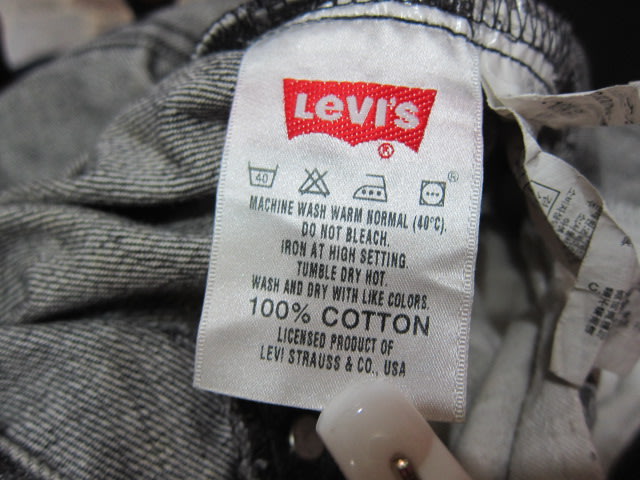 衣市藍~LEVI'S 501 排釦直筒牛仔長褲(W36~L34~180/92B~) (882) (211117