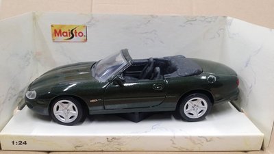 【統一模型玩具店】Maista《Jaguar：XK8／綠色》 1: 24【絕版缺貨】