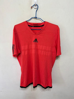 「 二手衣 」 Adidas 男版短袖運動上衣（偏粉橘）91
