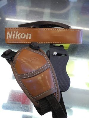 ☆昇廣☆【公司貨】Nikon 原廠背帶+皮革手腕帶~兩件組D5100 D3100 D90 D80《滿額免運》