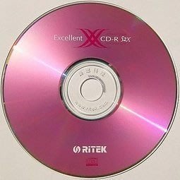 阿媽的店 錸德 Ritek CD-R 52X X版 白金片 50片彩膜包裝 299元 (1000片免運)