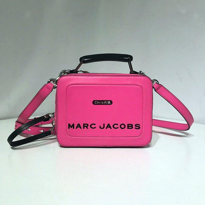 現貨 精品代購 MARC JACOBS MJ 新款BOX BAG 螢光粉色斜背包 美國設計大牌 美國代購 可開發票