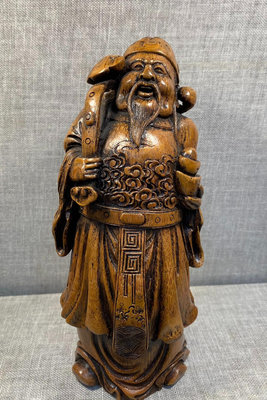 舊藏，老竹根雕手工雕刻財神佛像，雕工精細 ，品相絕佳， 造型