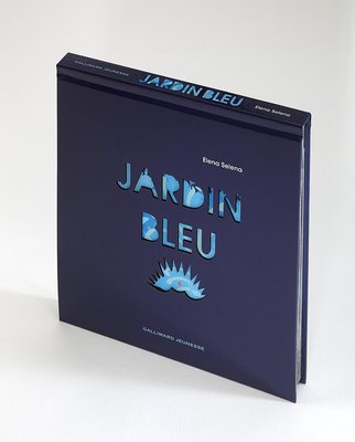 Jardin blue 是紙雕書也是立體書喔~超美