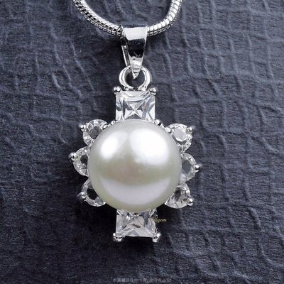 珍珠林~真珠墜~9MM天然淡水珍珠方鑽鑲嵌#042+1