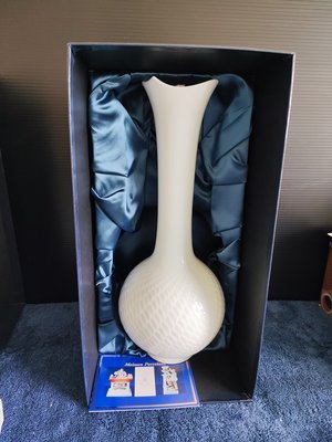 盒裝德國 Meissen 麥森-神奇波浪-大花瓶 (一級品, 未使用品)