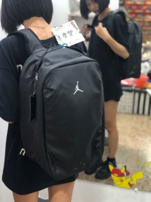 慶豐體育👟JORDAN 皮革 後背包 電腦包 多夾層 DH0414-010 黑 男女