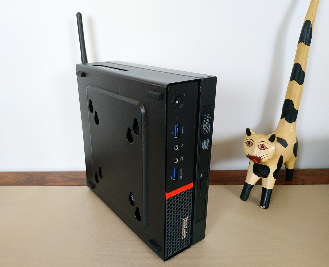 現貨中古良品】LENOVO 聯想ThinkCentre M600 Tiny M系列袖珍型迷你主機