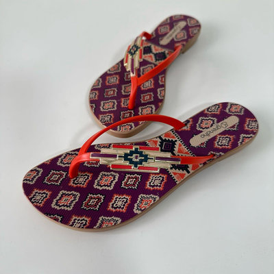 《現貨》Grendha 女生 拖鞋 巴西尺寸33/34，35（馬加印記 方塊格紋 夾腳拖鞋－紫色）
