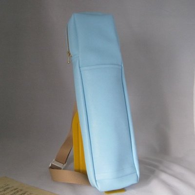 日本原裝水藍長笛包