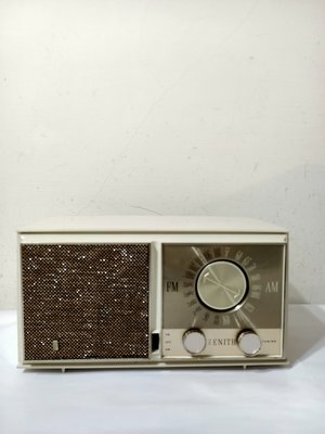 美國早期 ZENITH M723 FM/AM 真空管收音機