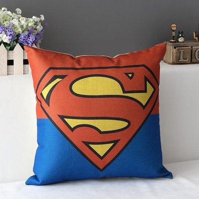 現貨英雄系列多款美國隊長蝙蝠俠鋼鐵人新超人抱枕 靠枕 靠墊 小枕頭腰枕動漫迷復仇者聯盟生日禮物