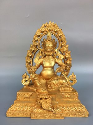 銅鎏金黃財神佛像，寬19cm高24cm厚12cm，重1.5公斤，35080R