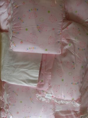 二手嬰兒床粉紅寢具7件組 M