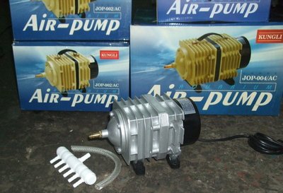 高品質AIR PUMP 空氣壓縮機(35W/110V)鼓風機/打氣機---水族用品/養魚/養蝦/水族用品