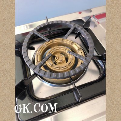 《GK.COM》瓦斯爐最佳小幫手 小鍋具適用新型輔助爐架 (4腳/5腳/6腳 適用) $199  回購率 90% 盒裝