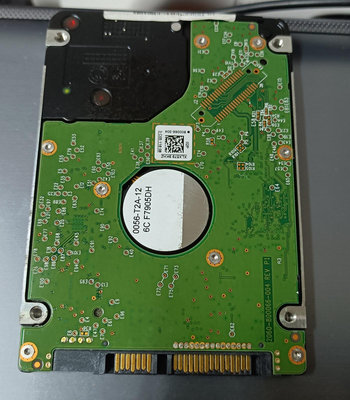威騰 WD10SPZX 藍標 1TB 2.5吋硬碟 ~二手
