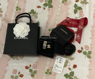時尚萬歲  Chanel 超美今年新款boy 金色胸針兩個一組 網紅必備款