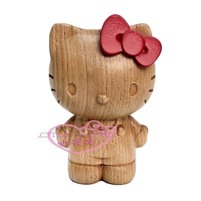 ♥小花花日本精品♥ Hello Kitty 木質 全身立體造型 公仔 筆筒 原木筆筒 木製筆座60149602