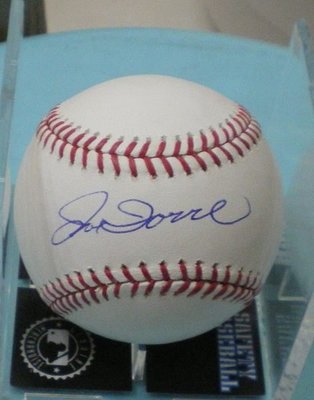 棒球天地--賠錢出清---名人堂 前洋基總教練托瑞 Joe Torre 認證簽名球.字跡漂亮