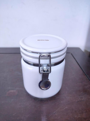 (日本生活用品)BEE HOUSE白瓷圓型密封罐/咖啡罐/茶葉罐(A1266)