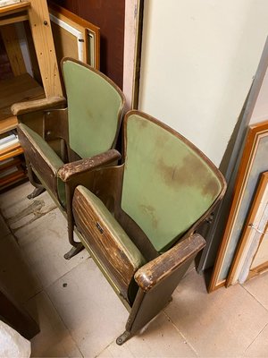 「捜古苑」正港早期國賓戲院椅 碰椅少見 台灣味的綠 46號和47號 電影椅