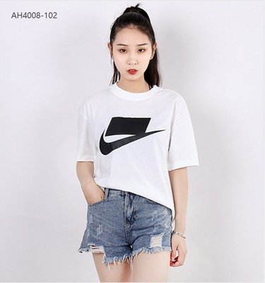【熱賣精選】Nike NK 耐吉 T恤 白色女款 短袖 胸前logo  Tee 修身AH8-LK19971