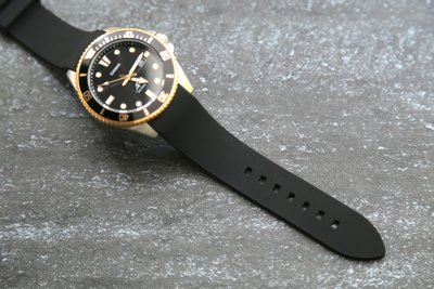 22mm弧形接口彎頭矽膠錶帶替代seiko rubberB 鎗魚 劍魚 水鬼 遊艇 山形不鏽鋼錶扣