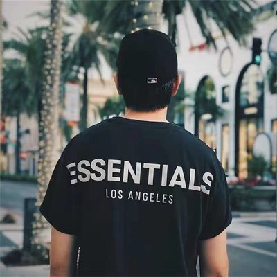 xsPC Fear Of God FOG Essentials LA展場Tee 洛杉磯限定3M反光短袖T恤 S-XL 正品