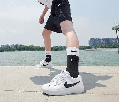快速出貨🔥 Nike Plus 雙層襪 運動襪 長襪 小腿襪 中筒襪 黑白雙層襪 襪子 DD2795-011