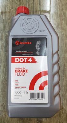Brembo DOT4   煞車油  剎車油  1L