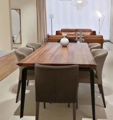 簡約北歐輕奢家用飯桌北美黑胡桃木實木餐桌意式家具設計大板桌子