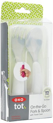 OXO Pink 桃紅色 一組塑膠盒裝. 美國 100%安全無毒幼兒餵食學習防滑不鏽鋼 湯匙 / 叉子 組 現貨