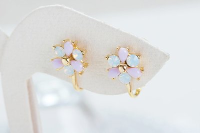 韓國❤️馬卡龍色 花朵 夾式耳環【Verina's韓系美飾】