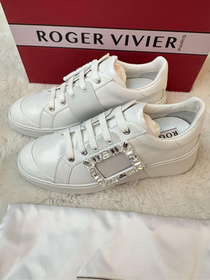 現貨 全新 RV  ROGER VIVIER Viv Skate 鑲鑽方扣 運動鞋 38