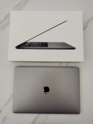 【二手】MacBook Pro (15 吋，2018 年) 太空灰 A1990, 16GB RAM, 512GB SSD
