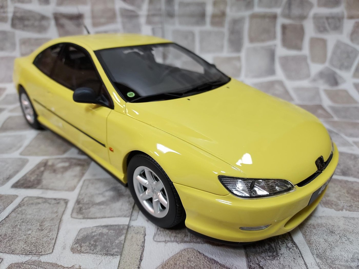 宗鑫OTTO OT897 Peugeot 406 Ph.1 Coupe V6 鮮黃色| Yahoo奇摩拍賣