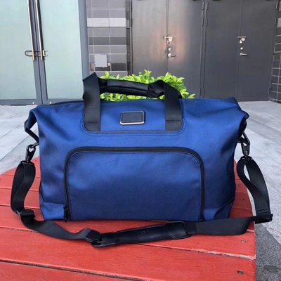 ＊米猜Shop＊TUMI 2203159  Alpha 3系列可擴展大容量彈道尼龍旅行手提包 行李袋斜挎包 藍