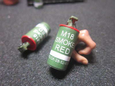 G2工兵裝備 DAM戰鬥女孩1/6紅色M18煙幕彈一顆 mini模型(無作用)
