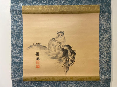 【一点會古美術】畫猴掛軸 日本 茶掛 軸畫  藝術 美術 裝飾 裝潢 掛件 擺設 收藏