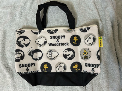 全新Snoopy 水餃包/手提包/便當袋/午餐袋