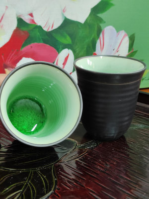 日本回流美濃燒綠色結晶釉茶杯一對