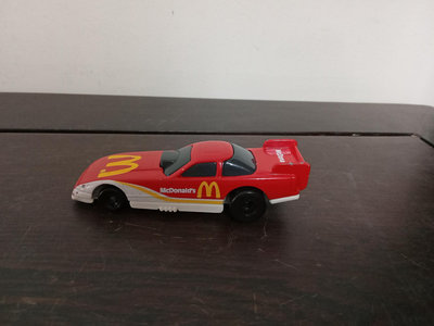 (絕版火柴盒小車)風火輪HOTWHEELS麥當勞紅色塗裝小車(A1367)