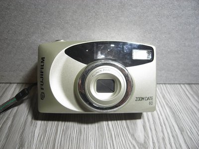 二手-早期 傻瓜相機 富士 fujifilm zoom date 60 底片相機 /傻瓜相機 ‧經典在現 功能正常