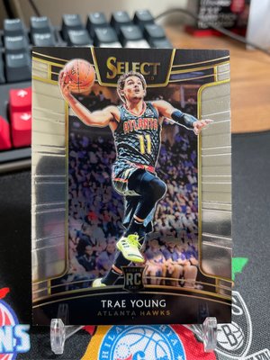 Trae Young Select 新人卡 Rookie Base RC 金屬卡 2018-19 卡況很棒