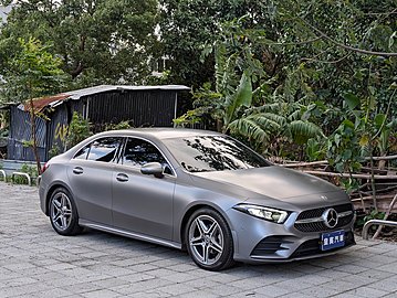 已收訂【皇賓汽車 x 臺北賓士汽車】2021 A180 AMG Line