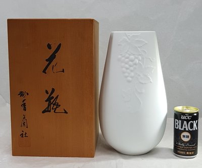 【日本古漾】120202 日本香蘭社 純白 花瓶  箱附 稀少