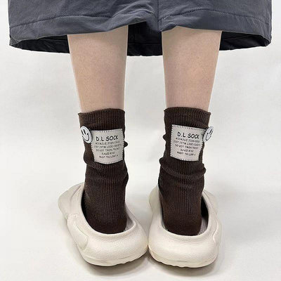 朋克風中筒襪 布標立體笑臉休閒襪 男女個性韓堆堆襪 慵懶風灰色襪